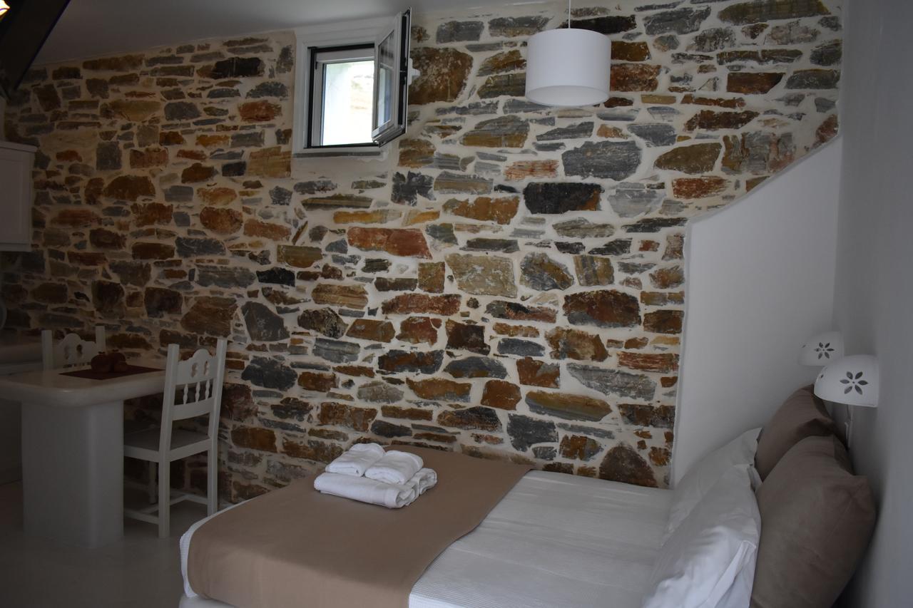 Tinos Peristerionas Apartment Luaran gambar