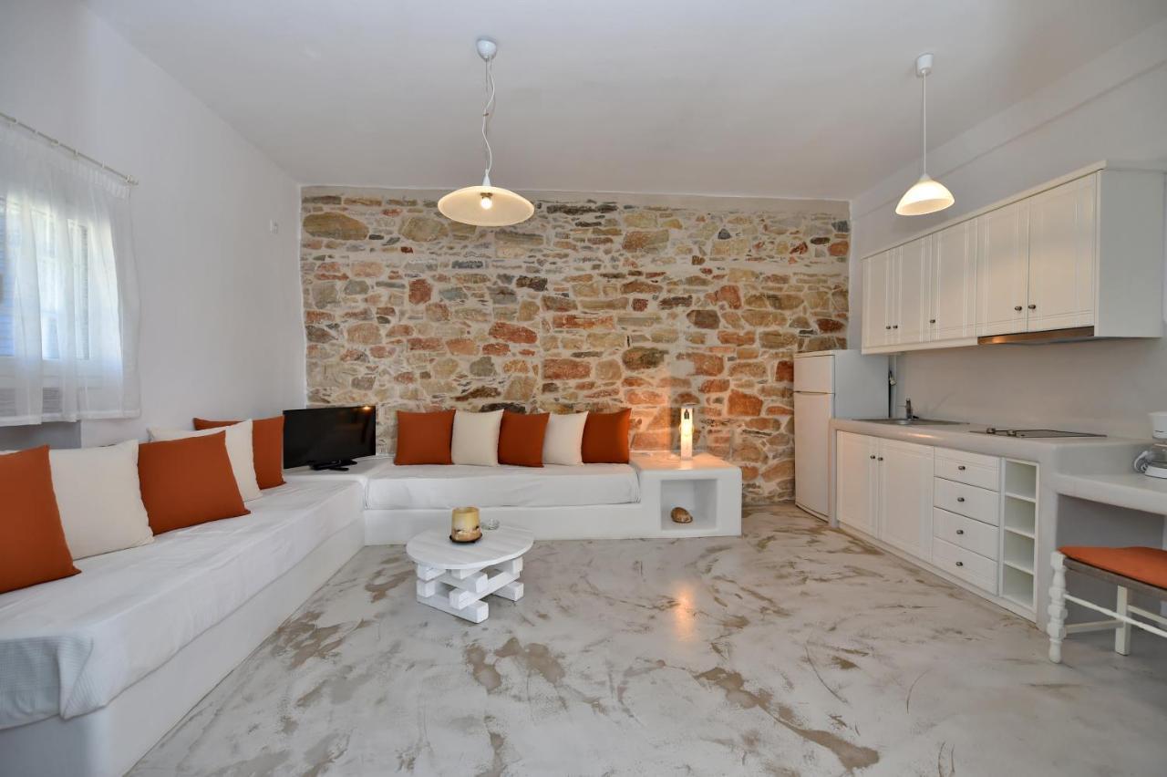 Tinos Peristerionas Apartment Luaran gambar